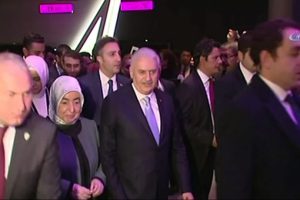 Başbakan Yıldırım Ayla filmini izledi