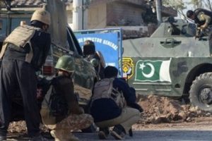 Pakistan'da üniversite yurduna saldırı: 16 yaralı