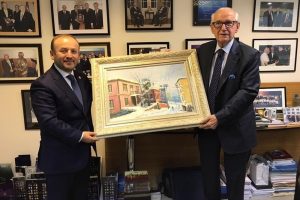 Şenez Erzik'i duygulandıran resim