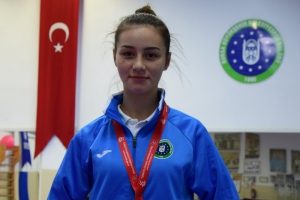 Bursalı sporcu Özlem Hastürk Balkan yolcusu