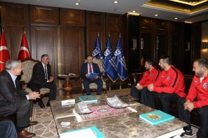 Bursa Büyükşehirden şampiyona arsa ödülü