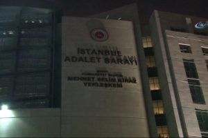 İstanbul Adliyesinde asansör arızalandı, 2 savcı yaralandı