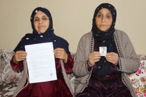 25 yıldır kayıp kardeşlerini arıyorlar