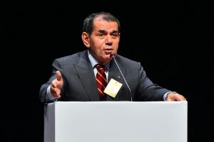 Özbek: Spor salonunun ruhsatını aldık