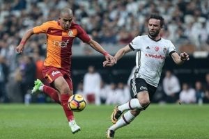 Feghouli: Taraftarımızdan özür diliyorum