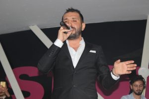 Ersan Er Bursalı hayranlarını coşturdu
