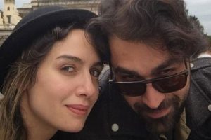 Birce Akalay eski eşini unutamadı mı?