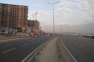 Zeytinburnu sahil yolunda iki top mermisi imha edildi