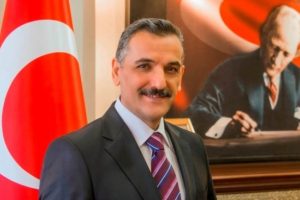 Vali Kaymak: Samsung dünya markasıdır ama Samsun'un önüne geçmemeli