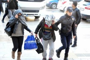 Fuhuş operasyonuna 5 tutuklama
