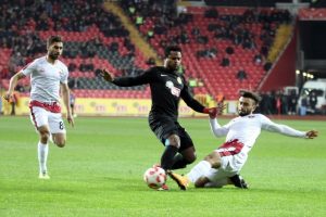 Eskişehirspor Gaziantepspor'a gol yağdırdı
