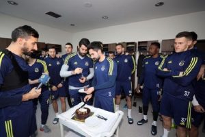Hasan Ali Kaldırım'a sürpriz doğum günü