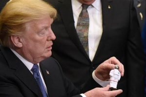 Trump'tan uzay açılımı