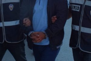 17 eski polise FETÖ'den hapis cezası