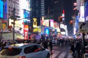 New York'ta yeni yıl güvenlik önlemleri altında kutlandı