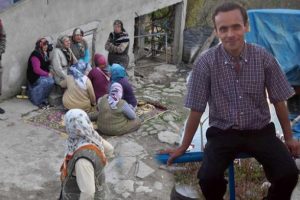 'Kara yılbaşı yapacağım' dedi, Facebook'tan canlı yayınladı!