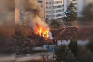 Ankara'da korkutan yangın