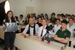 Hem toplumsal bilinç hem de uluslararası başarı hedefliyorlar