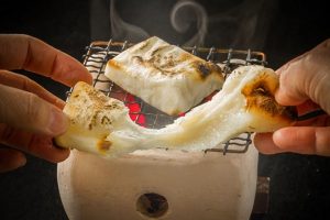 Pirinç kekler Japonya'da 2 kişiyi öldürdü