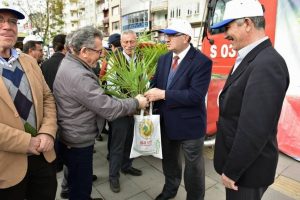 Bursa'da 2 bin fidan dağıtıldı