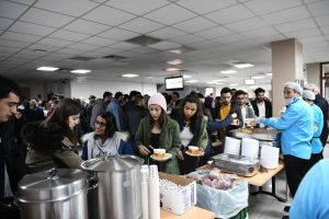 Ege Üniversitesinde kütüphane 24 saat açık