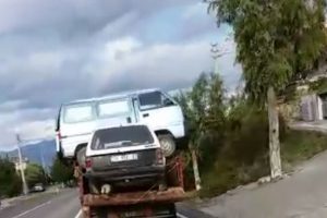 Trafikte bu kadarına da pes dedirten görüntüler