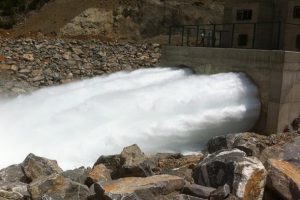 Kiğı Barajı'nda elektrik üretimi başladı