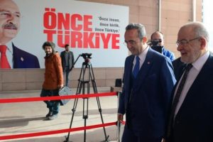 Karamollaoğlu-Kılıçdaroğlu görüşmesi başladı
