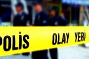 Beyoğlu'nda bir polis evinde ölü bulundu