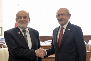 Karamollaoğlu'ndan Kılıçdaroğlu'na görüşmesi sona erdi