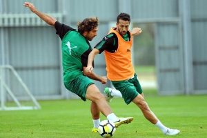 Bursaspor'da takımdan ayrılacak isimler netleşti