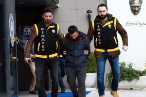 Bursa'da polisi yaralayan kardeşler serbest bırakıldı