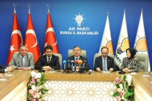 Bakan Yılmaz Bursa'da konuştu: ''Avrupa maaşları indirirken biz artırdık''