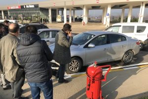 Bursa'da aracında donarak öldü