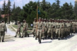 Kışlada acemi er canlı bomba iddiasıyla tutuklandı