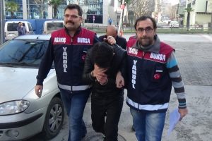 Bursa'da uyanık çift dolandırıcıları öyle bir oyuna getirdi ki...
