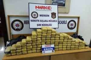 Domates yüklü tırda 57 kilo eroin ele geçirildi