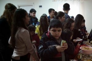 Lise öğrencileri engelleri aşıyor