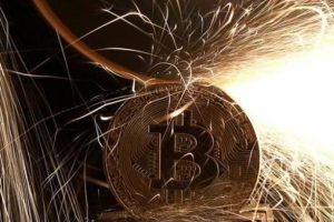 Bitcoin'de çöküş sürüyor!