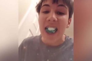 Sosyal medyadaki korkunç trend: Deterjan yiyorlar