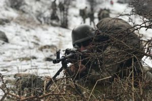 PKK'lıların kullandığı 3 sığınak bulundu