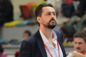 Bursa Nilüfer Belediyespor'da Alper Erdoğuş'un görevine son verildi