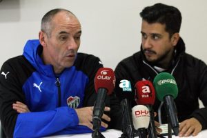 Bursaspor Teknik Direktörü Le Guen: ''Yalnızca bir transfer daha yeterli olacaktır''