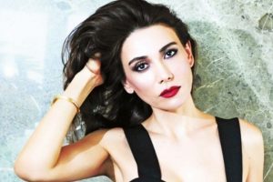 Jülide Ateş ekrana nasıl dönecek?