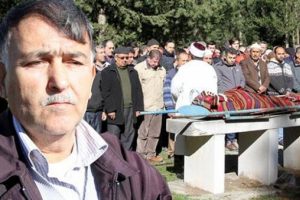 Cenazede şoke eden cevap: Hakkını helal etmedi