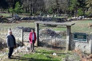 Bursa'da vatandaşların 'mezar bakım parası' tepkisine Büyükşehir'den yanıt geldi