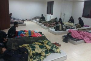 Afgan uyruklu 16 kaçak yakalandı