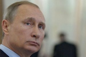 Putin'den uçak kazasında hayatını kaybedenlerin ailelerine başsağlığı