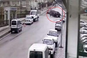 Başkent'te trafik kazaları kameralara yansıdı