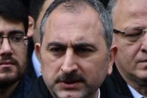 Adalet Bakanı'ndan şehidin maaşına haciz açıklaması